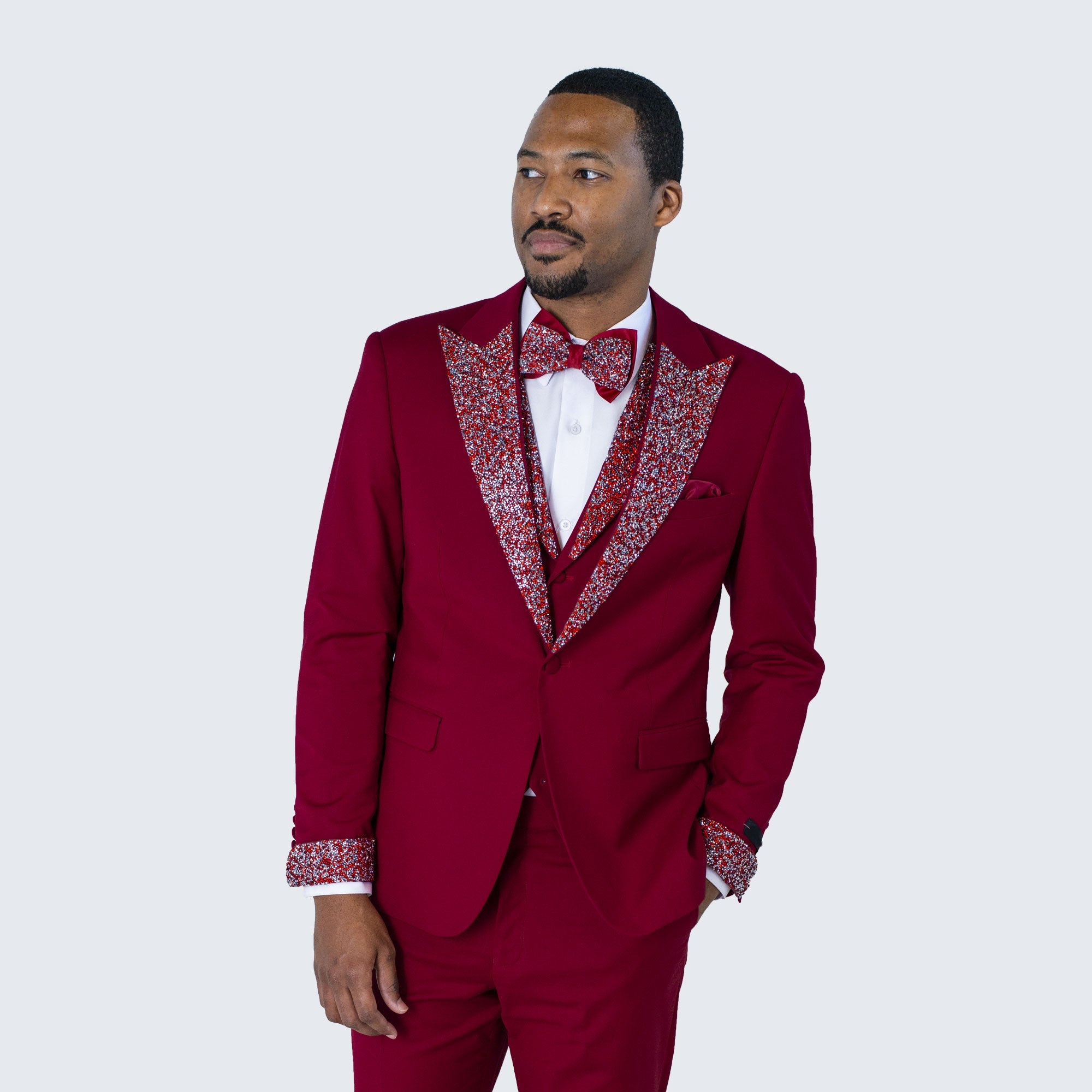 Burgundy Peak Lapel Tuxedo with Stones – 4 Piece Set